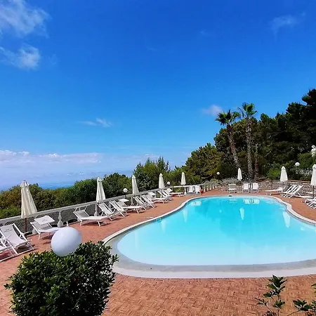 Cassiopea Sa * Marina di Camerota